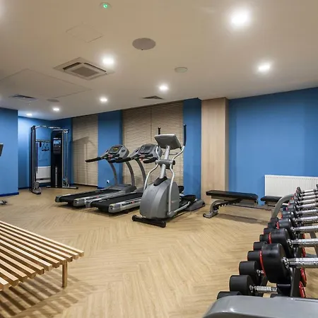 شقة Luxusowy Apartament Basen, Jacuzzi, Sala Fitnes Stare Miasto